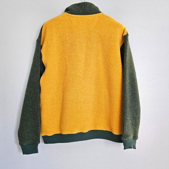 NWT Outdoor Voices Unisex MegaFleece Quarter-snap Pull-over Size M Yellow Green - Picture 2 of 6